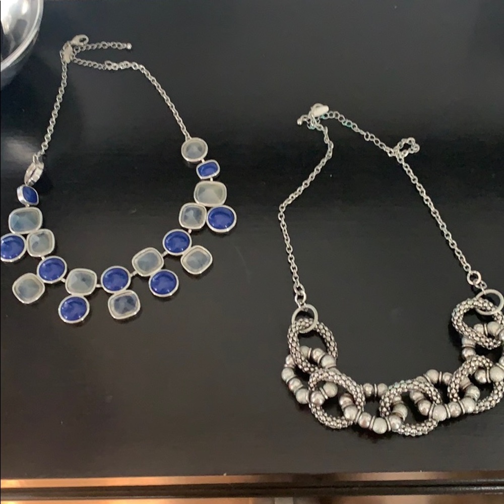 New York & Co Necklace set